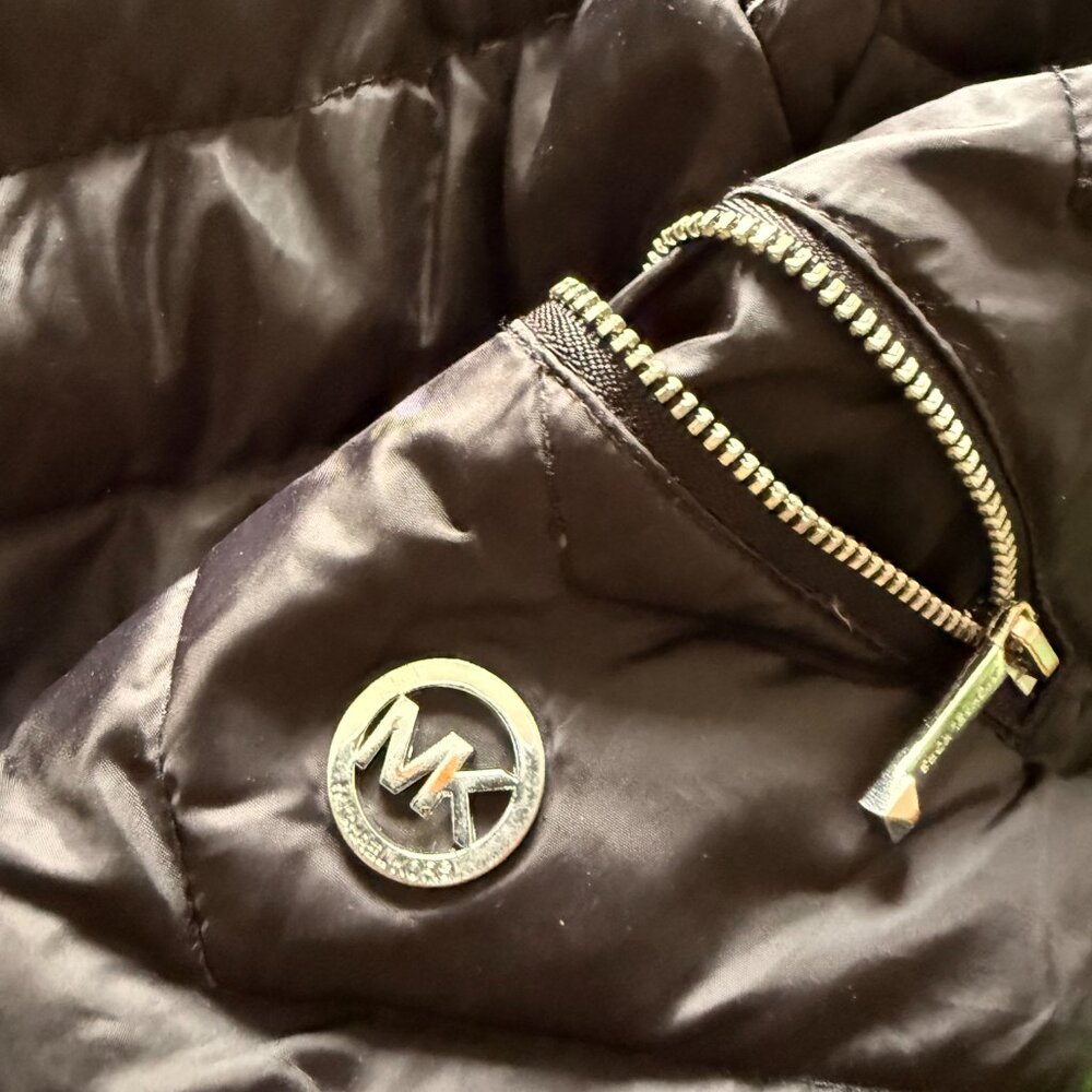Michael Kors Downfilled Coat - Picture 3 of 4